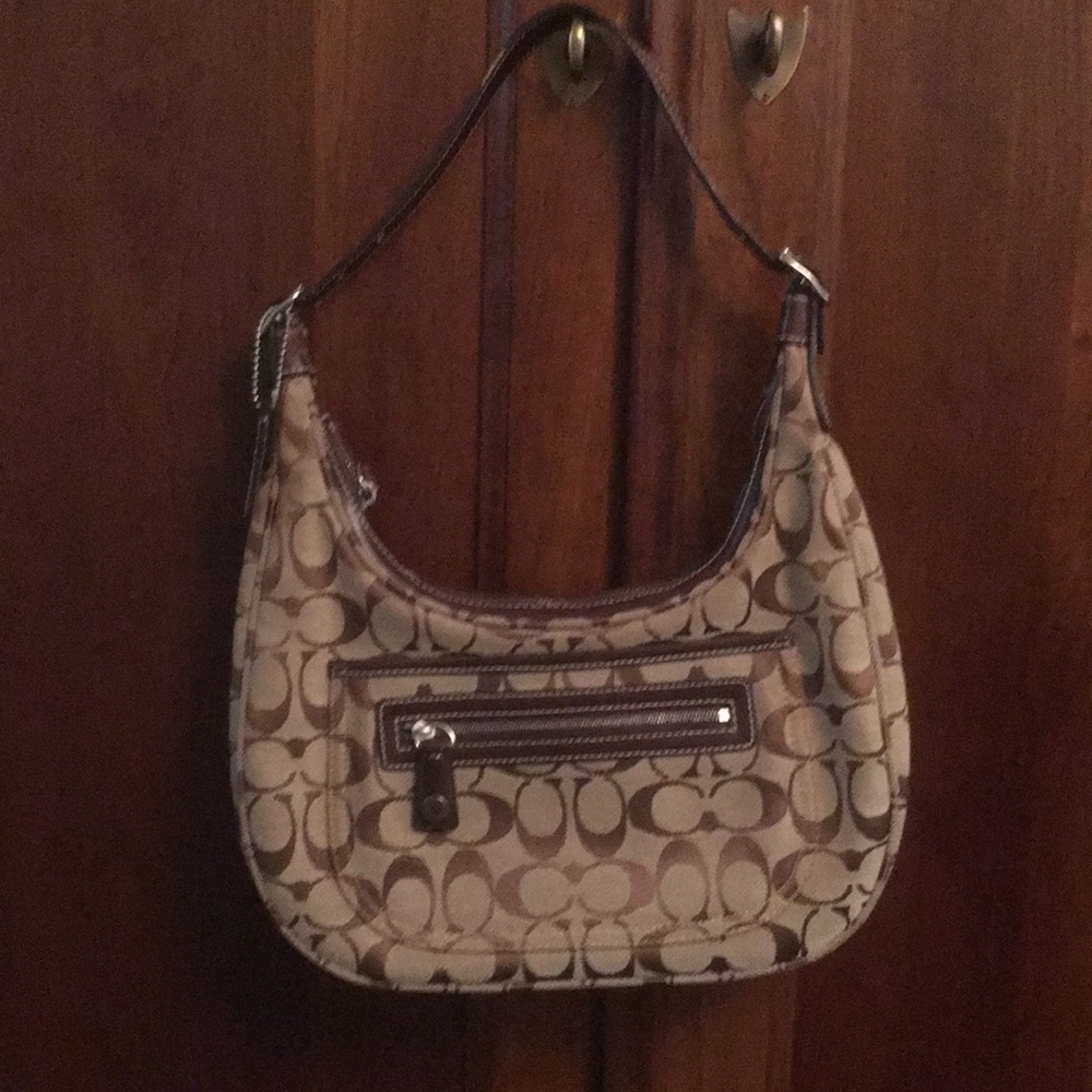 Authentic coach hobo purse.